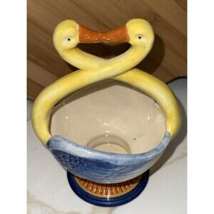 Vintage Maruhon Ware pottery swan Planter 6” Interlocking Handles Hand Painted